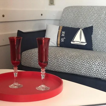 Apartment Avec Climatisation Wifi Parking Piscine *